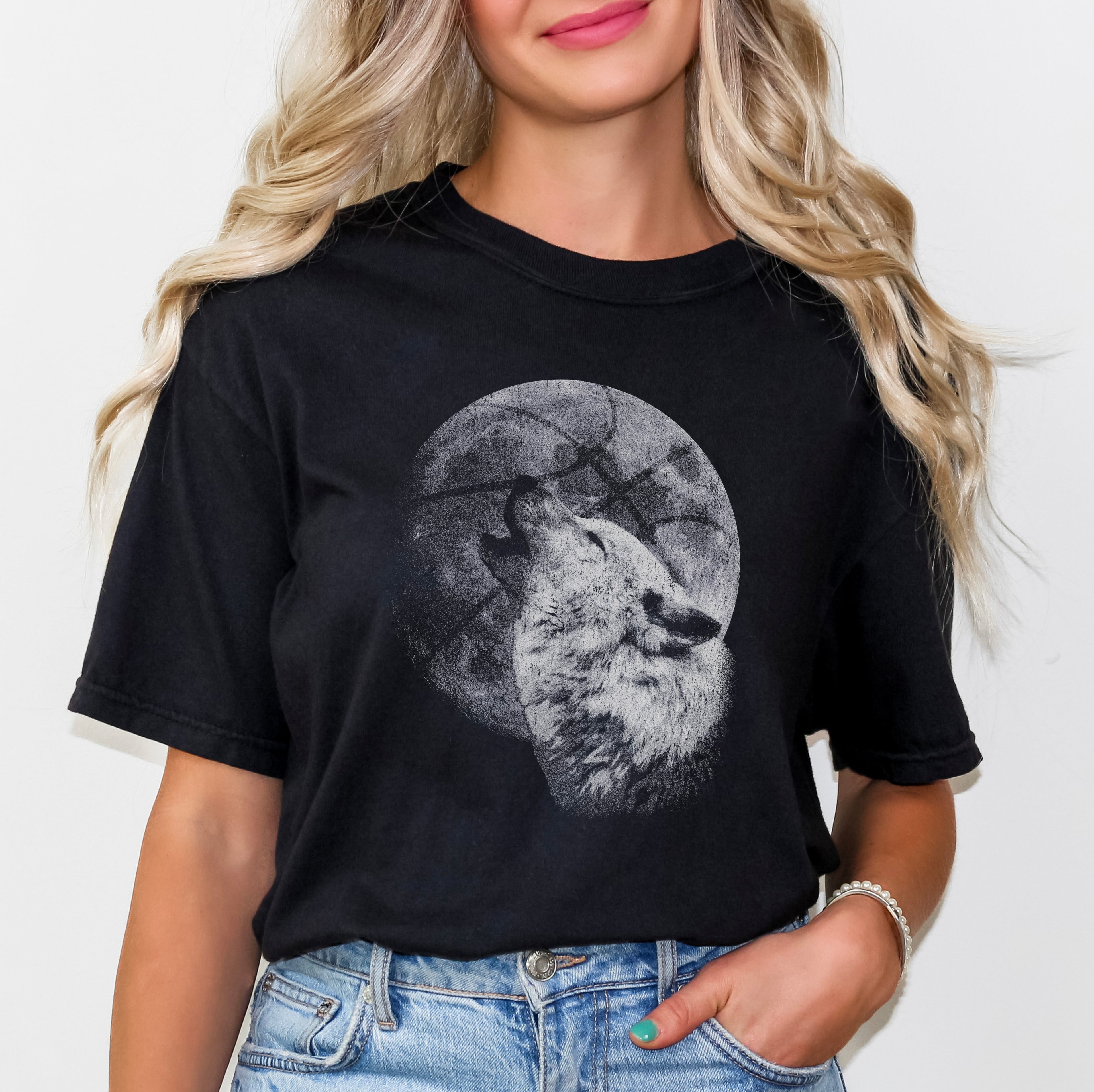 Vintage Wolf Tee
